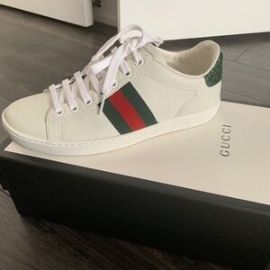 Gucci running shoes